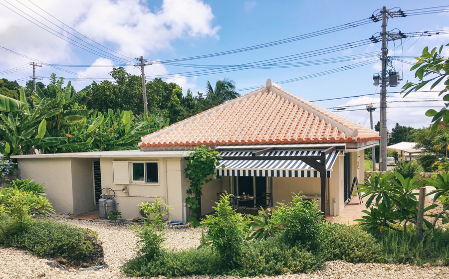 100 chiat cafe ishigaki okinawa japan breakfast ishigaki