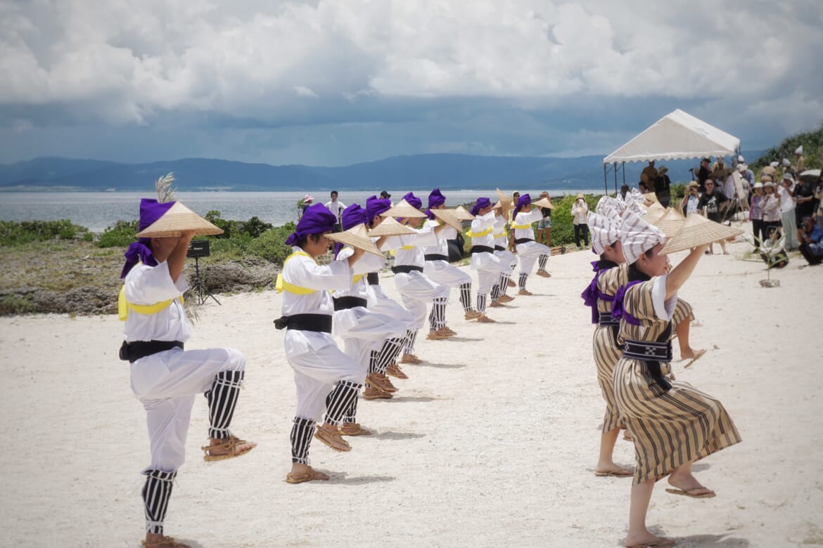 yaeyama-culture-festival-Kuroshima Houensai dancers to honor the island gods – symbols of Yaeyama Islands culture