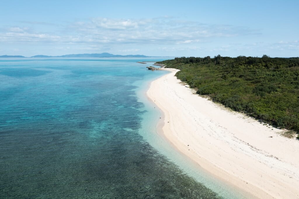 Long stretch of Nishinohama beach, Kuroshima